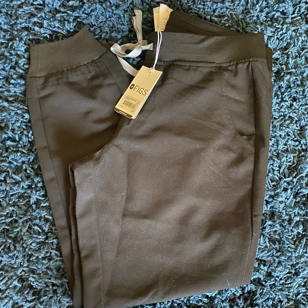 Black Figs Joggers